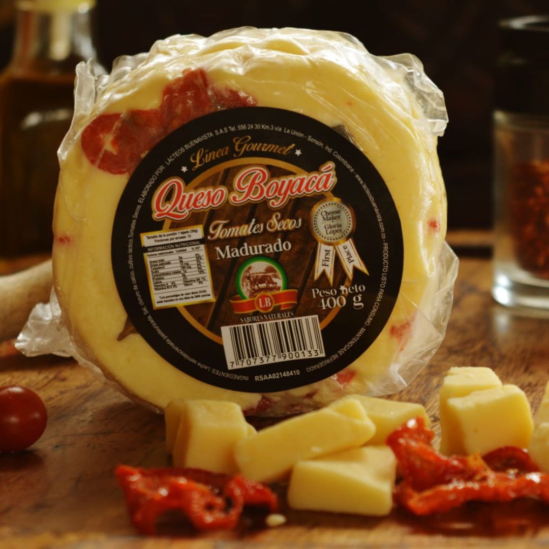 Queso Boyacá con Tomates Secos