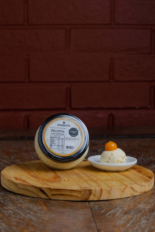 Ricotta con Uchuva